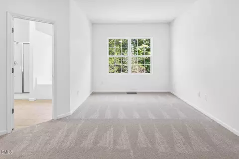 Bedroom - 1124 Nicklaus Dr, Durham, NC 27705 photo 2 of 4