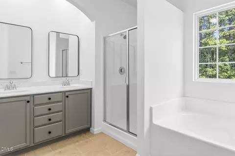 Bath - 1124 Nicklaus Dr, Durham, NC 27705 photo 1 of 5