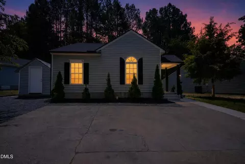 1121 Kendall Dr, Durham, NC 27703
