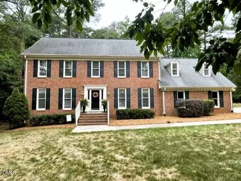 10521 Leafwood Pl, Raleigh, NC 27613