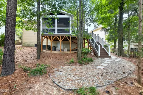 Exterior - 1402 Willow Leaf Way, Apex, NC 27502 photo 6 of 18
