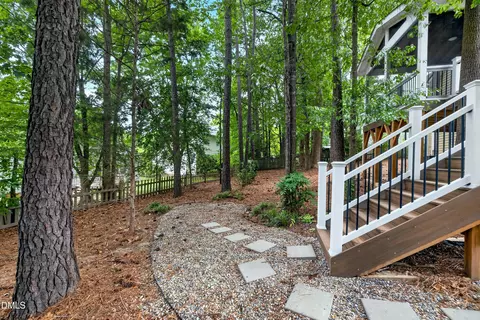 Exterior - 1402 Willow Leaf Way, Apex, NC 27502 photo 7 of 18