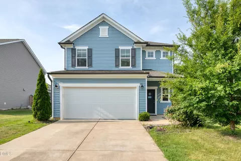 2132 Water Marsh Trl, Fuquay Varina, NC 27526
