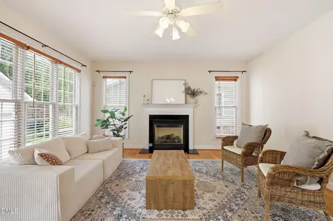 133 Factors Walk Ln, Morrisville, NC 27560
