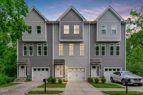 317 Luxe Hall Ln, Cary, NC 27513