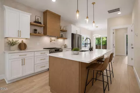 119 Idlewild Ave, Raleigh, NC 27601