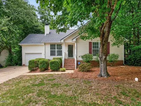 727 Avery St, Garner, NC 27529
