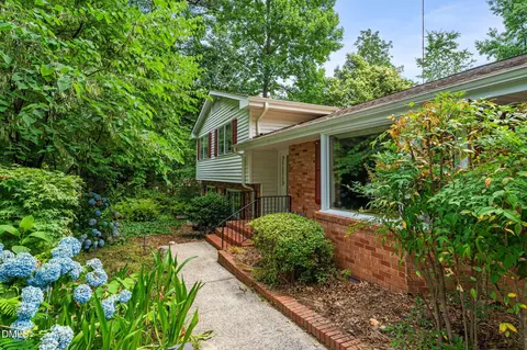 1103 Warren Ave, Cary, NC 27511