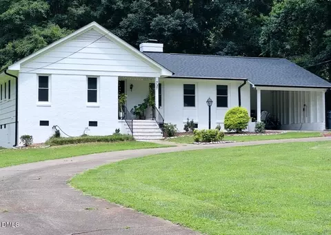 737 Lakeview Dr, Henderson, NC 27536