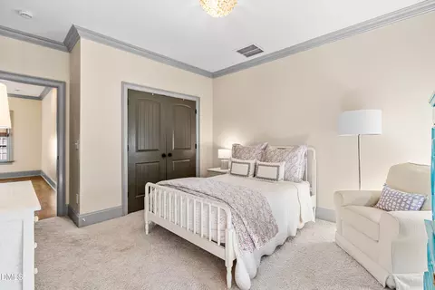 410 Wayne Dr, Raleigh, NC 27608 photo 38