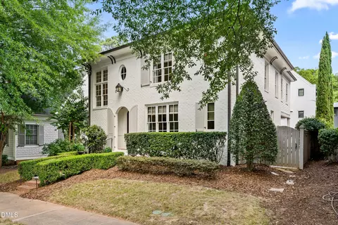 410 Wayne Dr, Raleigh, NC 27608 photo 2