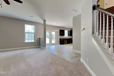 Living - 75 Davelyn Ct, Garner, NC 27529 photo 3 of 4