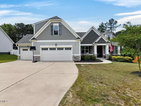 65 Everwood Dr, Four Oaks, NC 27524