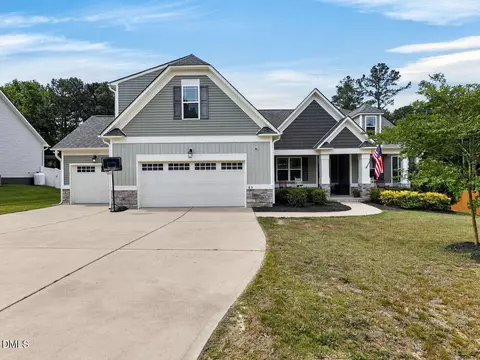65 Everwood Dr, Four Oaks, NC 27524