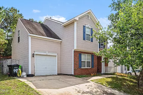 6428 Saybrooke Dr, Raleigh, NC 27604