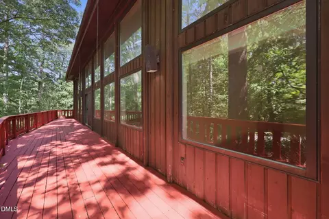 Exterior - 910 Tarik Dr, Durham, NC 27707 photo 4 of 12