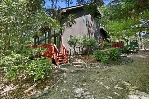 Exterior - 910 Tarik Dr, Durham, NC 27707 photo 8 of 12