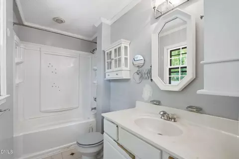 Bath - 103 Mabry Pl, Garner, NC 27529 photo 2 of 4