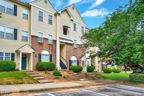 2200 Mountain Mist Court Ct #302, Raleigh, NC 27603