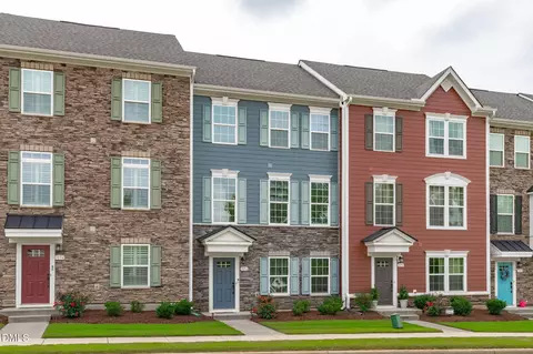 1092 Ambergate Sta, Apex, NC 27502
