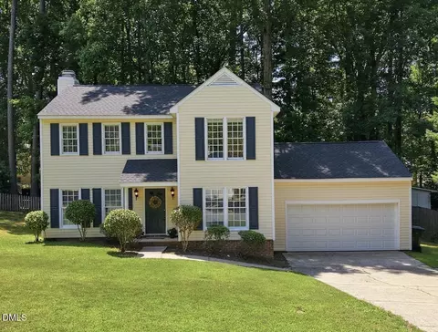 9508 Berryville Ct, Raleigh, NC 27617