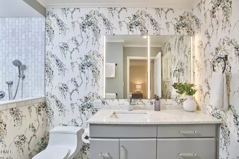 Bath - 511 Hugo St, Durham, NC 27704 photo 3 of 3