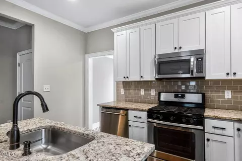 Kitchen - 603 E Cabarrus St, Raleigh, NC 27601 photo 6 of 6