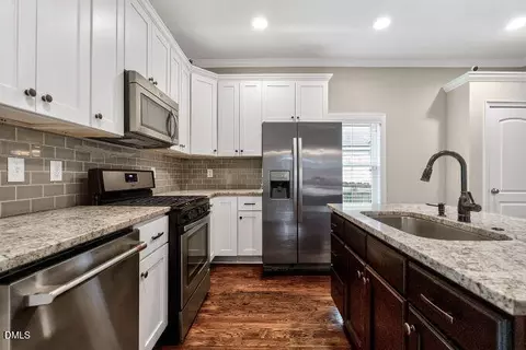 Kitchen - 603 E Cabarrus St, Raleigh, NC 27601 photo 4 of 6