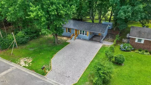 412 E 18th St, Scotland Neck, NC 27874