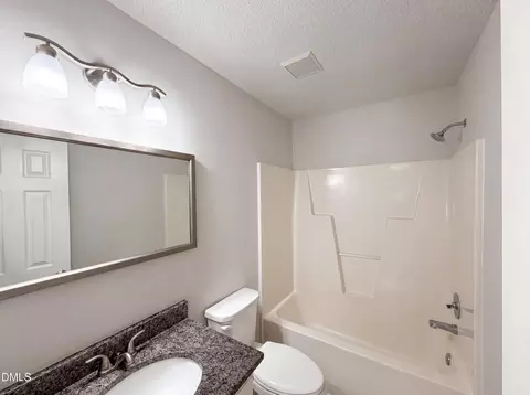 Bath - 1024 Laurel Leaf Rd, Zebulon, NC 27597 photo 2 of 2