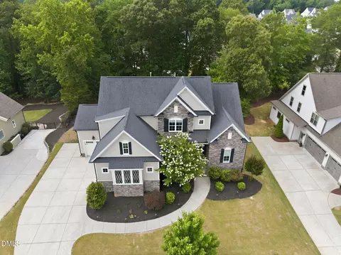 1325 Mackinaw Dr, Wake Forest, NC 27587