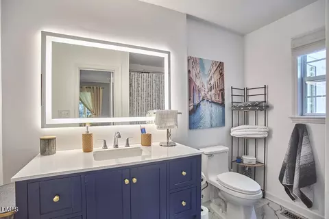 Bath - 2131 Sunset Ave, Durham, NC 27705 photo 3 of 4