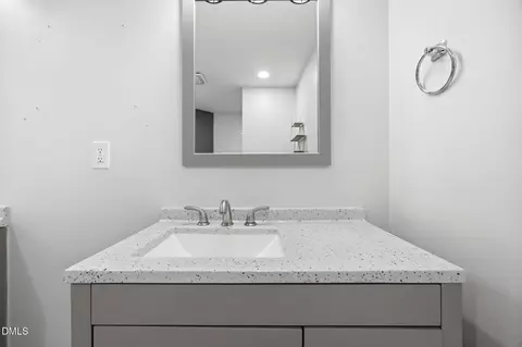 Bath - 1110 N Driver St, Durham, NC 27701 photo 5 of 7