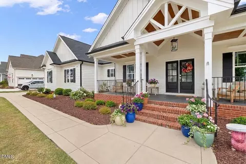 183 Batten Hill Ln, Selma, NC 27576