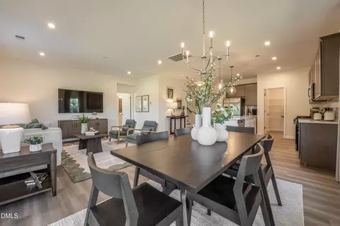Dining - 121 Cribbs Ln, Middlesex, NC 27557 photo 2 of 2