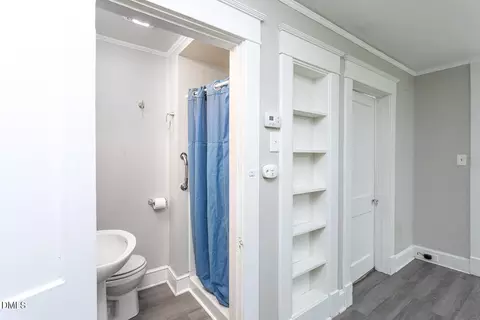 Bath - 103 E Rose St, Smithfield, NC 27577 photo 3 of 3