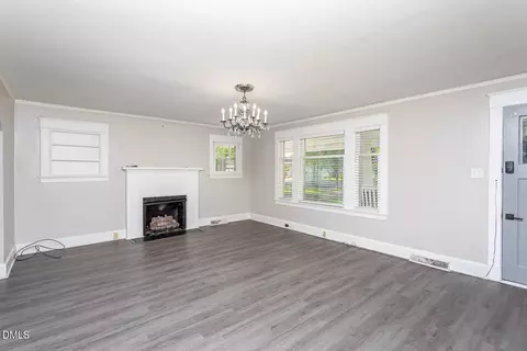 Living - 103 E Rose St, Smithfield, NC 27577 photo 1 of 2