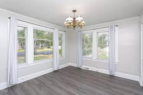 Dining - 103 E Rose St, Smithfield, NC 27577 photo 3 of 3