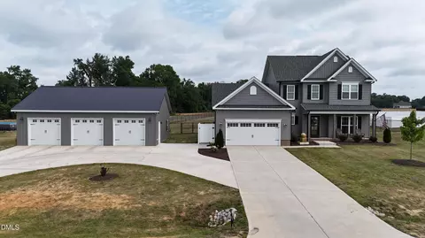 5010 Stone Crk Dr, Sims, NC 27880