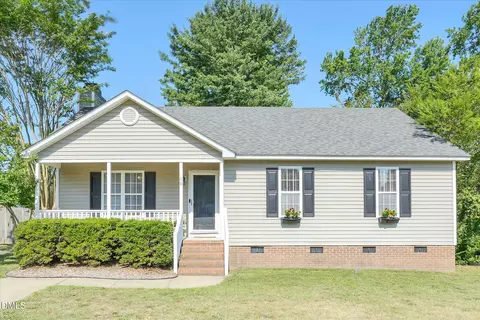 106 Brandon Dr, Clayton, NC 27520
