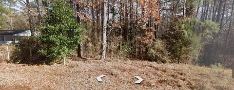 1401 Carroll Heights Rd, Zebulon, NC 27597