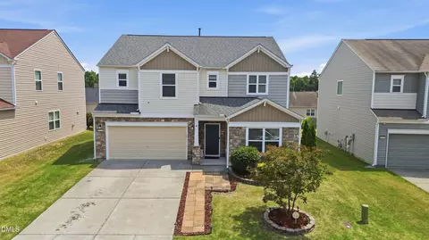 8128 Hovingham Way, Raleigh, NC 27616