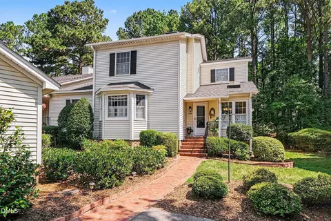 438 Crossvine Close, Pittsboro, NC 27312