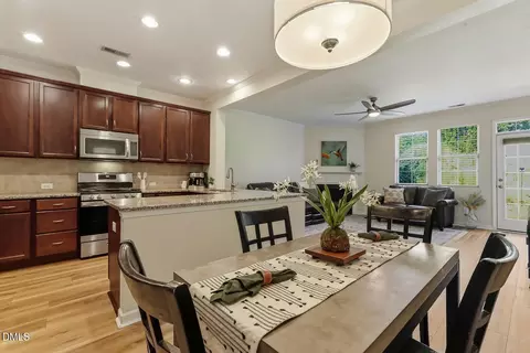 2456 Baslow Dr, Apex, NC 27539