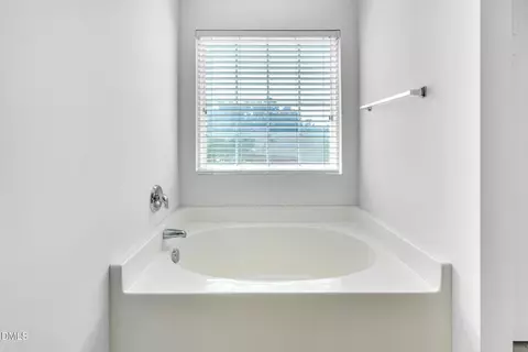 2006 Great Bend Dr, Durham, NC 27704 photo 16