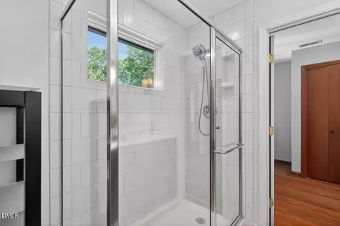 Bath - 4600 Timberly Dr, Durham, NC 27707 photo 4 of 7