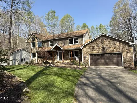 5016 Elkwood Ct, Raleigh, NC 27613