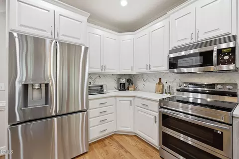 Kitchen - 212 Silver Lining Ln, Cary, NC 27513 photo 2 of 4