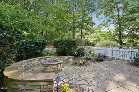 Exterior - 212 Silver Lining Ln, Cary, NC 27513 photo 8 of 14