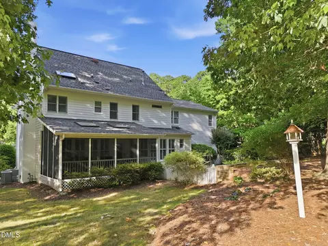 Exterior - 212 Silver Lining Ln, Cary, NC 27513 photo 6 of 14